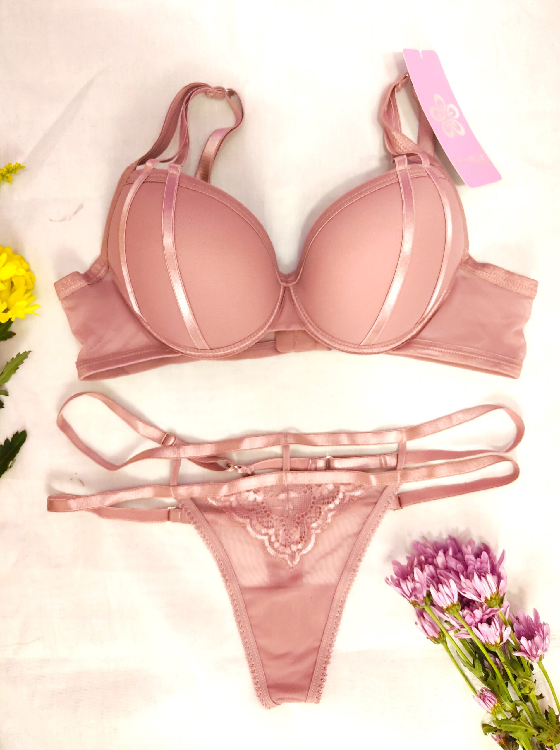 Conjunto Salmón 2 piezas ropa interior con encaje